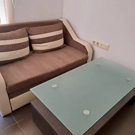 студио 13 парус Lägenhet